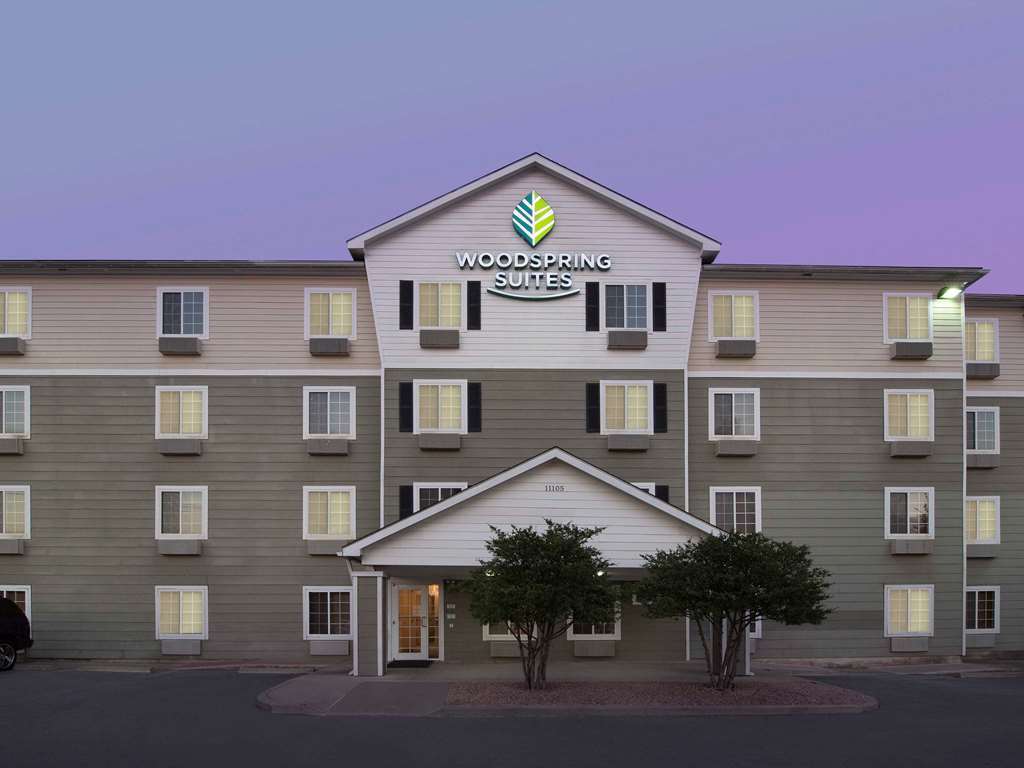 Woodspring Suites San Antonio North Live Oak I-35 Exterior foto